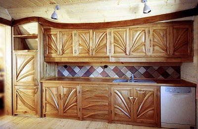 Meble kuchenne drewniane artystyczne na zamówienie. #1011