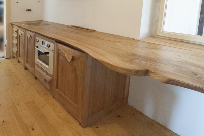 1181-meble-kuchenne-rzezbione-z-drewna-czeresni